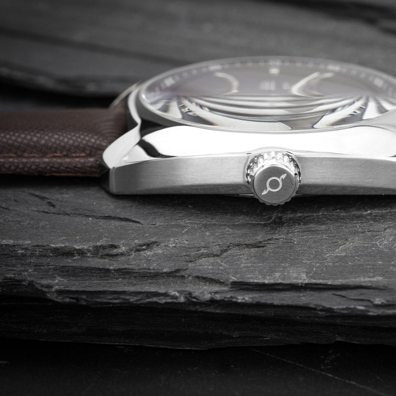 Silver Watch - Black Dial | Minimal date 45mm